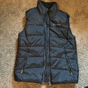 Black Free Country puffer vest